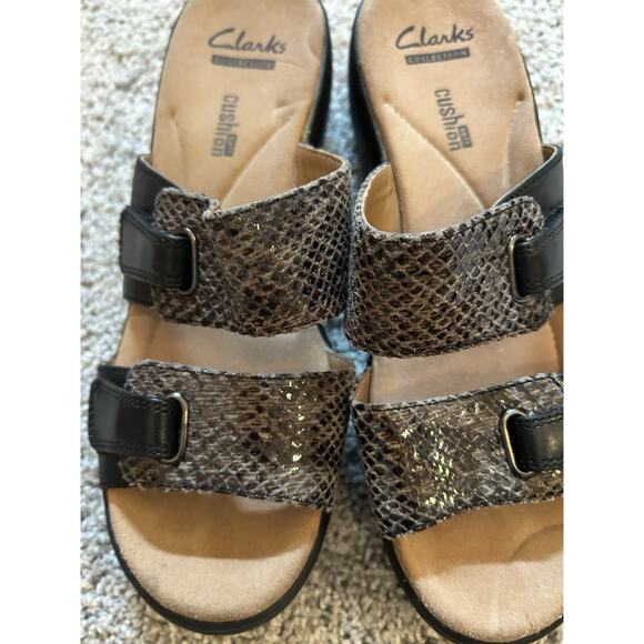 Clarks Black Snakeskin Leather Slip On Comfort Wedge Sandals Delana Fenela 6.5M‎ - Picture 9 of 9